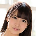秋月まりなの顔写真