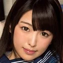 倉木しおりの顔写真