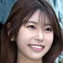 夢川ほの香の顔写真