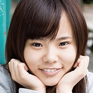 加賀美シュナの顔写真