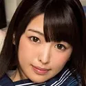 倉木しおりの顔写真