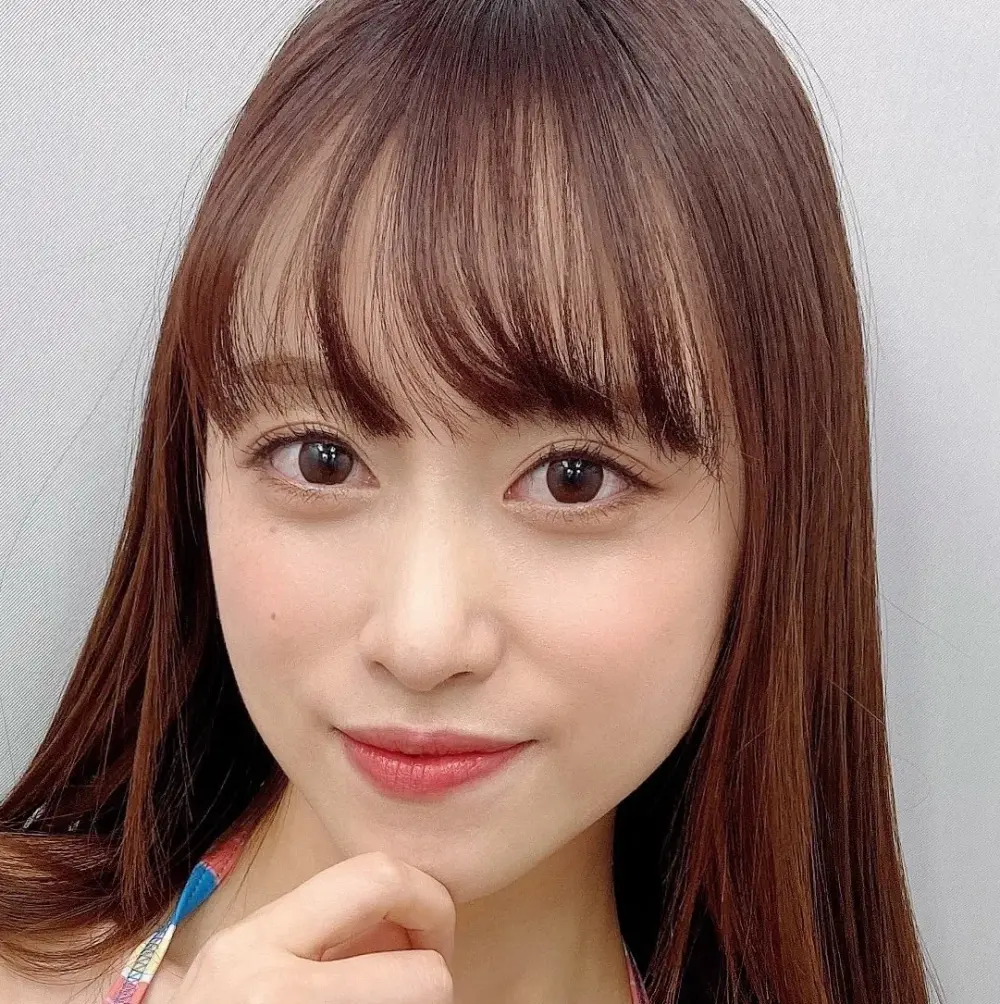 桐香ゆうりの顔写真